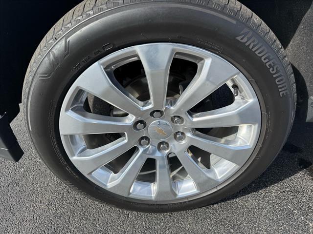 Photo of 2018 Iridescent Pearl Tricoat Chevrolet Silverado 1500