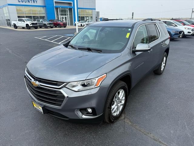 Photo of 2021 Satin Steel Metallic Chevrolet Traverse