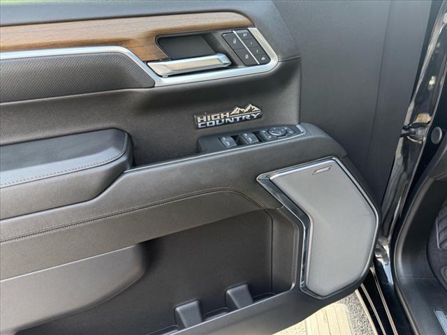 Photo of 2024 Black Chevrolet Silverado 1500