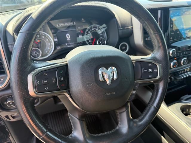Photo of 2019 Diamond Black Crystal Pearl Coat RAM 1500