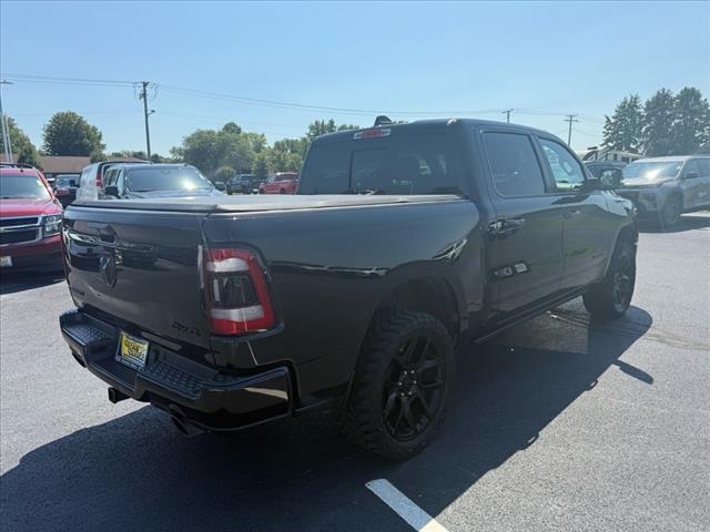 Photo of 2019 Diamond Black Crystal Pearl Coat RAM 1500