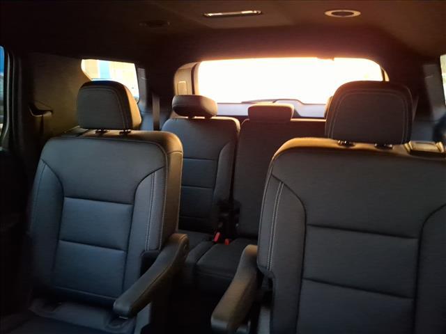 Photo of 2026 Polar White Tricoat Chevrolet Traverse