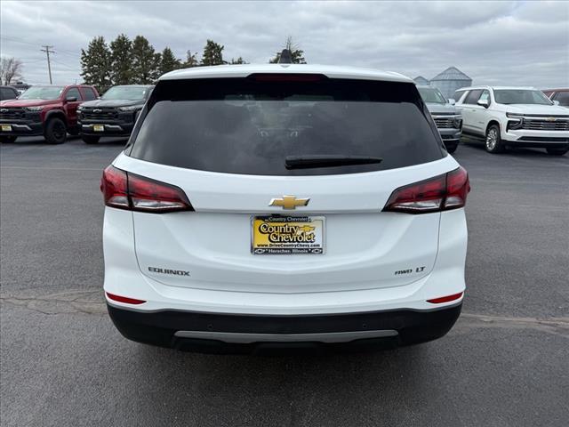 Photo of 2024 Summit White Chevrolet Equinox