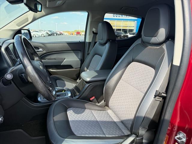 Photo of 2017 Red Chevrolet Colorado