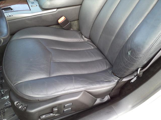 Photo of 2005 Satin Nickel Cadillac XLR