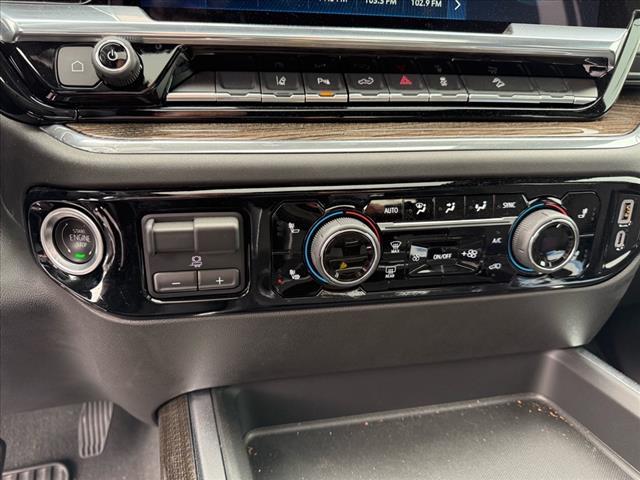 Photo of 2024 Black Chevrolet Silverado 2500