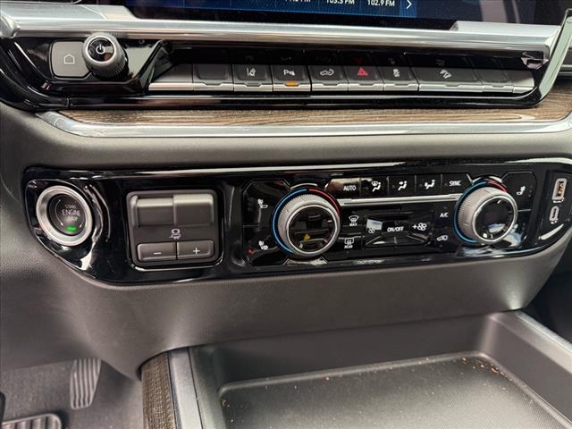 Photo of 2024 Black Chevrolet Silverado 2500