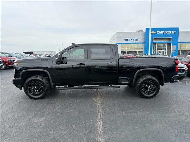 Photo of 2024 Black Chevrolet Silverado 2500