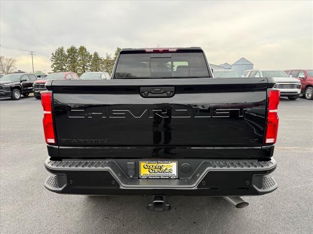 Photo of 2024 Black Chevrolet Silverado 2500