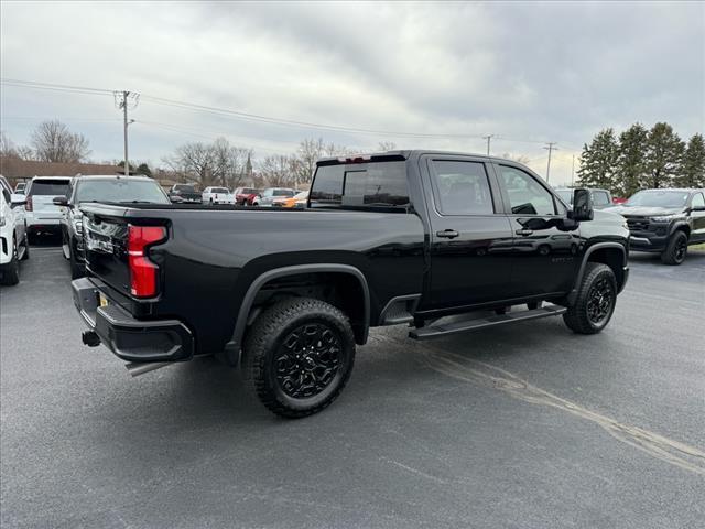 Photo of 2024 Black Chevrolet Silverado 2500