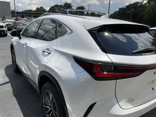 Photo of 2025 Eminent White Pearl Lexus NX 250