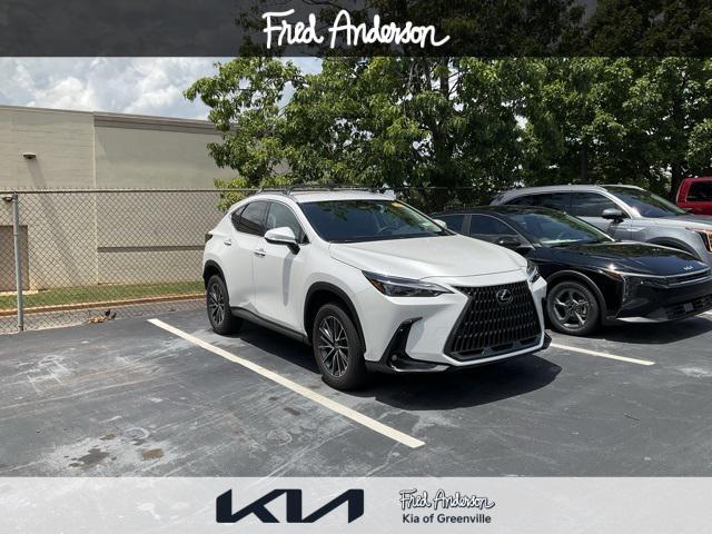 Photo of 2025 Eminent White Pearl Lexus NX 250