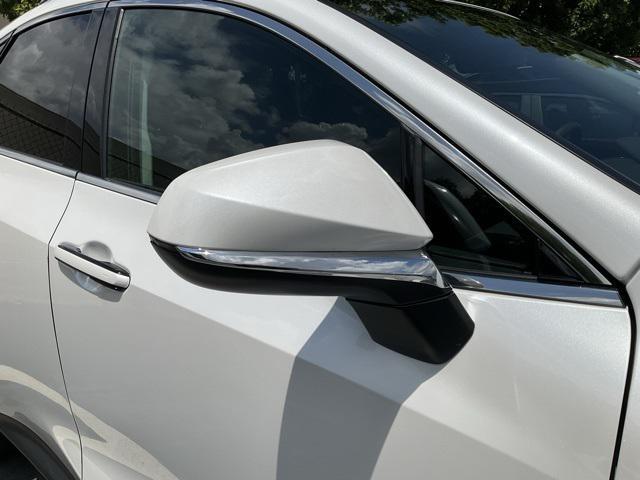 Photo of 2025 Eminent White Pearl Lexus NX 250
