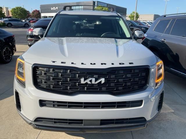 Photo of 2022 Wolf Gray Kia Telluride