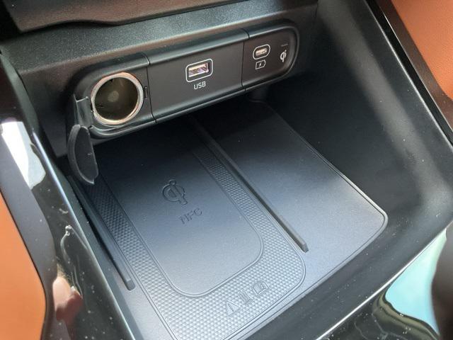 Photo of 2025 Midnight Lake Blue Kia Telluride