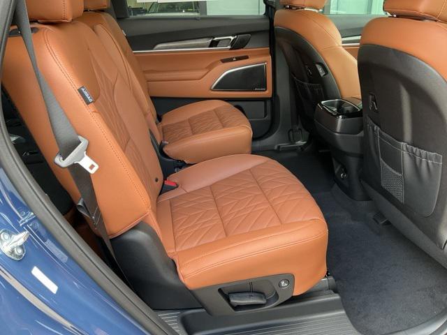 Photo of 2025 Midnight Lake Blue Kia Telluride