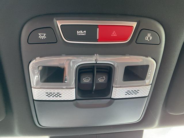 Photo of 2025 Midnight Lake Blue Kia Telluride