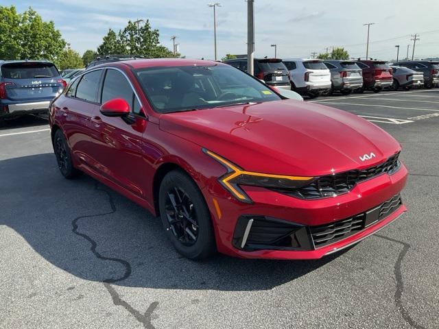 Photo of 2025 Runway Red Kia K5