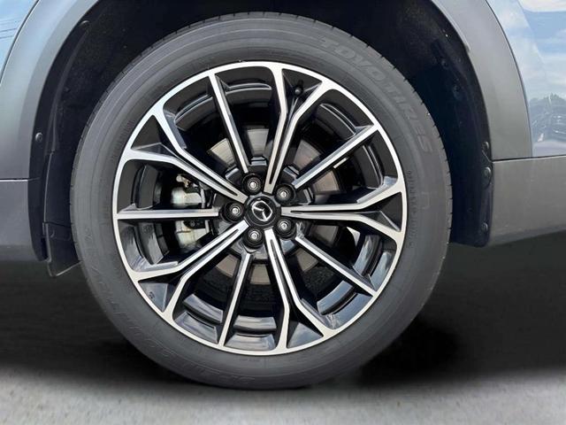 Photo of 2025 Polymetal Gray Metallic Mazda CX-70 PHEV