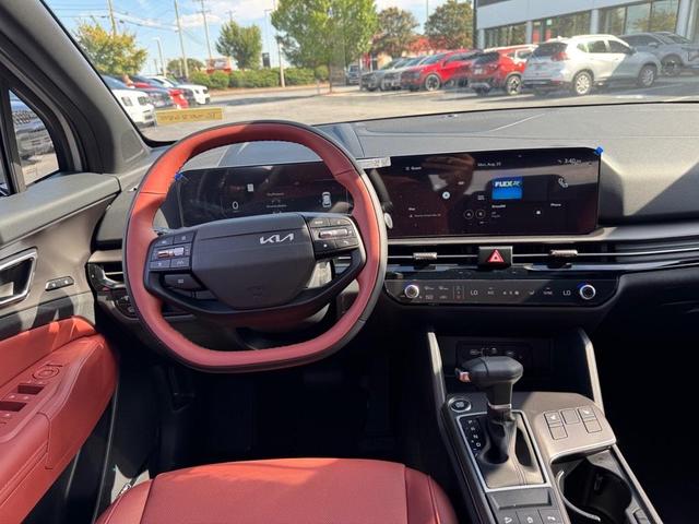 Photo of 2026 Wolf Gray Kia Sportage