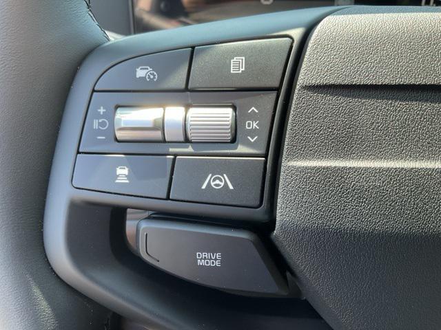 Photo of 2026 Glacial White Pearl Kia Sportage