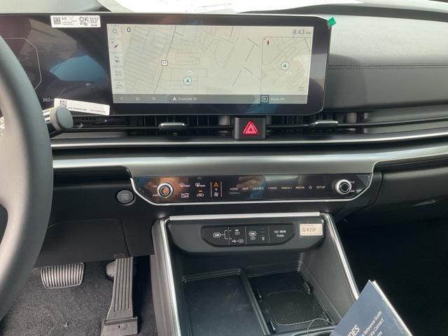 Photo of 2026 Panthera Metal Kia Carnival Hybrid