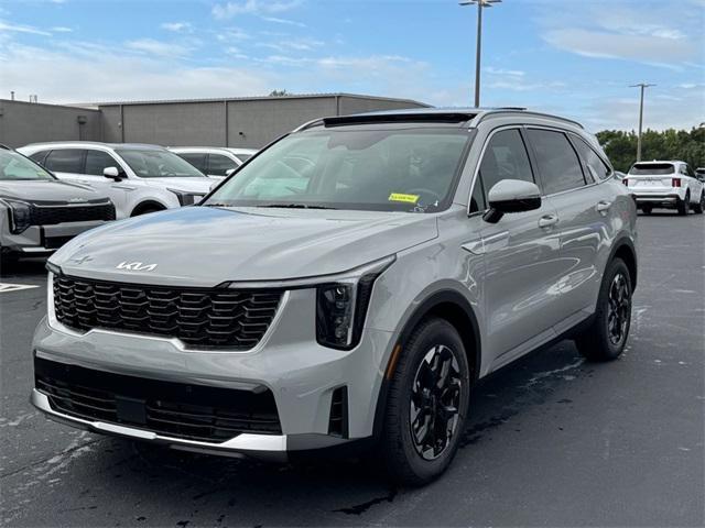 Photo of 2025 Wolf Gray Kia Sorento