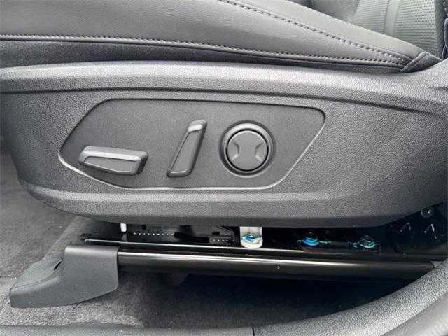 Photo of 2025 Wolf Gray Kia Sorento