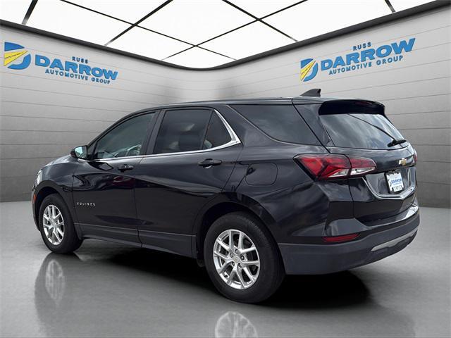 Photo of 2022 Mosaic Black Metallic Chevrolet Equinox