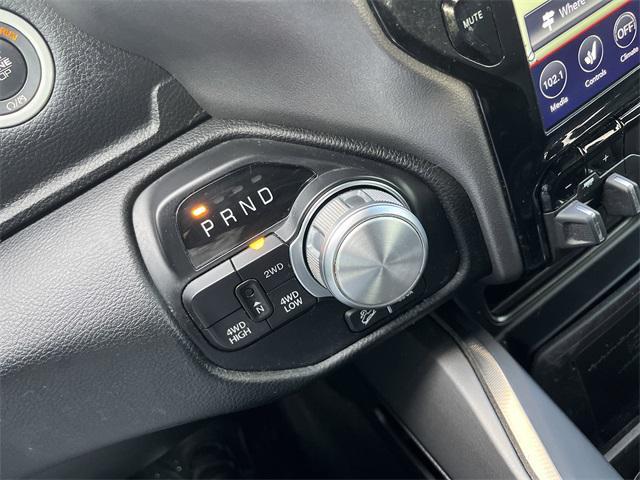 Photo of 2021 Diamond Black Crystal Pearlcoat RAM 1500