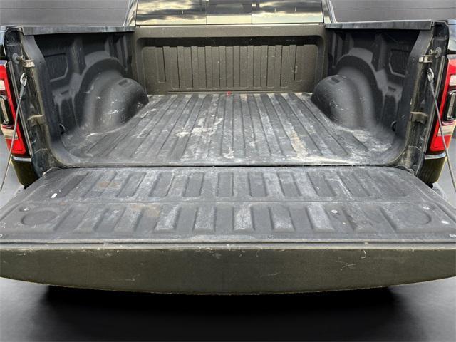 Photo of 2021 Diamond Black Crystal Pearlcoat RAM 1500