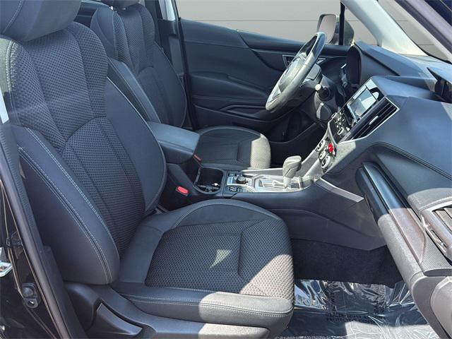 Photo of 2023 Crystal Black Silica Subaru Forester