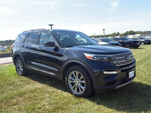Photo of 2022 Agate Black Metallic Ford Explorer