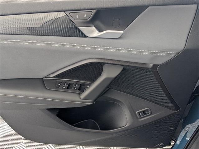 Photo of 2025 Monterey Blue Pearl Volkswagen Tiguan