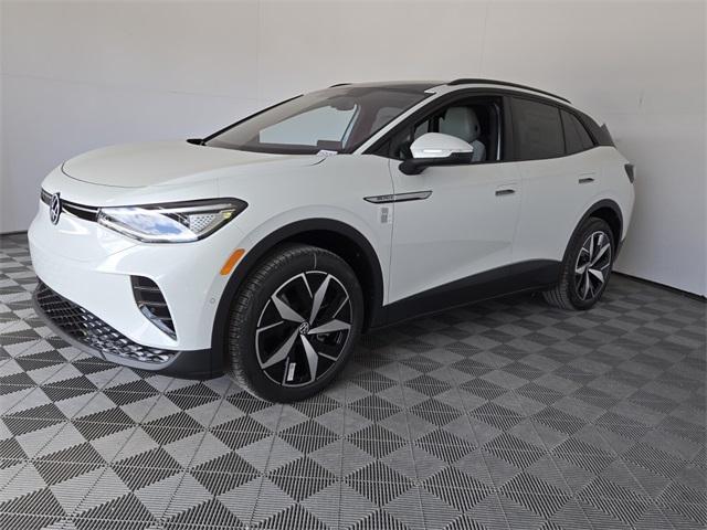 Photo of 2025 Opal White Pearl Effect Volkswagen ID.4