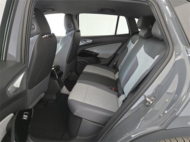 Photo of 2025 Pure Gray Volkswagen ID.4