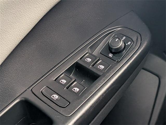 Photo of 2022 Pure Gray Volkswagen Taos