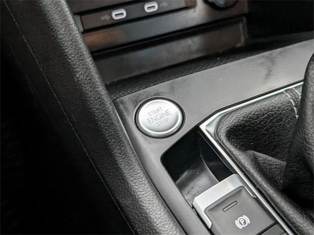 Photo of 2022 Pure Gray Volkswagen Taos