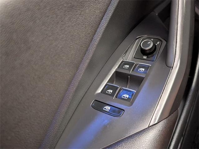 Photo of 2021 Platinum Gray Metallic Volkswagen Jetta