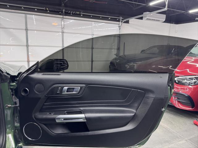 Photo of 2022 Eruption Green Metallic Ford Mustang