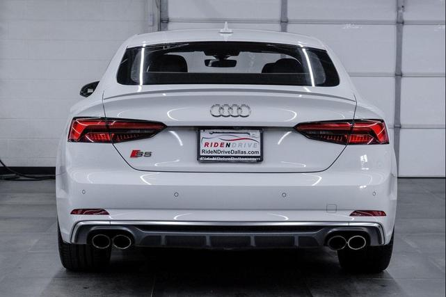 Photo of 2019 Glacier White Audi S5