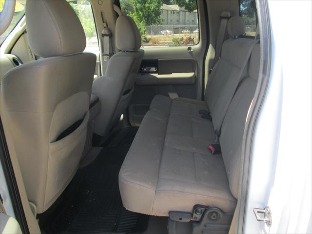 Photo of 2007 Oxford White Clearcoat Ford F-150
