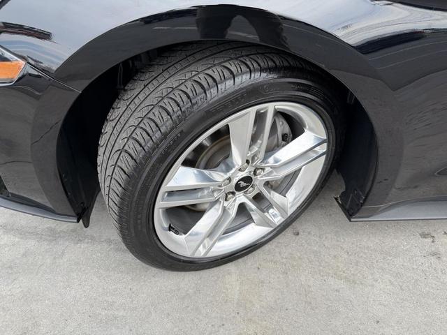 Photo of 2021 Shadow Black Ford Mustang