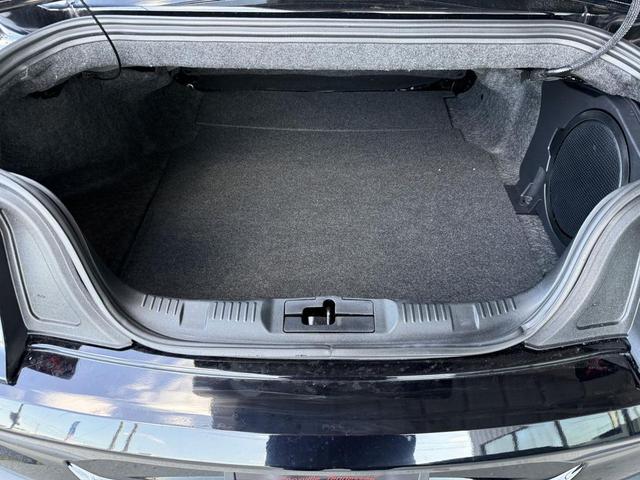 Photo of 2021 Shadow Black Ford Mustang