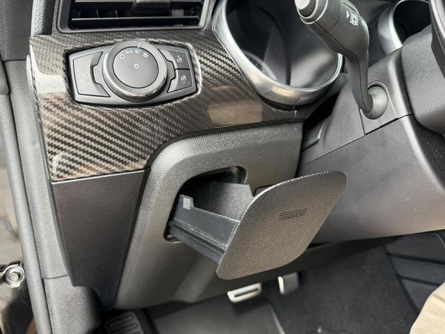 Photo of 2021 Shadow Black Ford Mustang