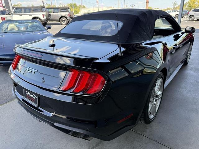 Photo of 2021 Shadow Black Ford Mustang