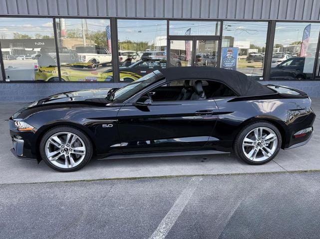 Photo of 2021 Shadow Black Ford Mustang