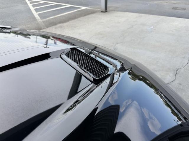 Photo of 2021 Shadow Black Ford Mustang
