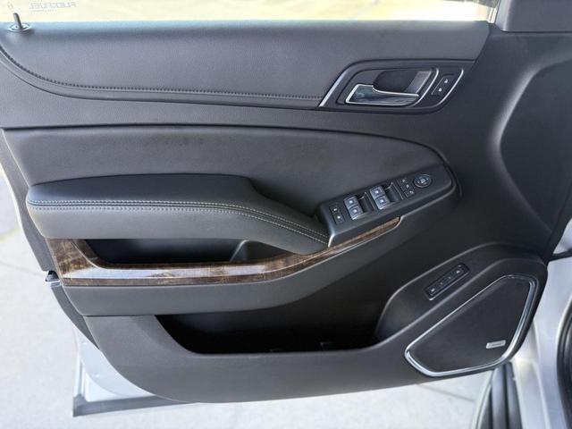 Photo of 2019 Silver Ice Metallic Chevrolet Tahoe