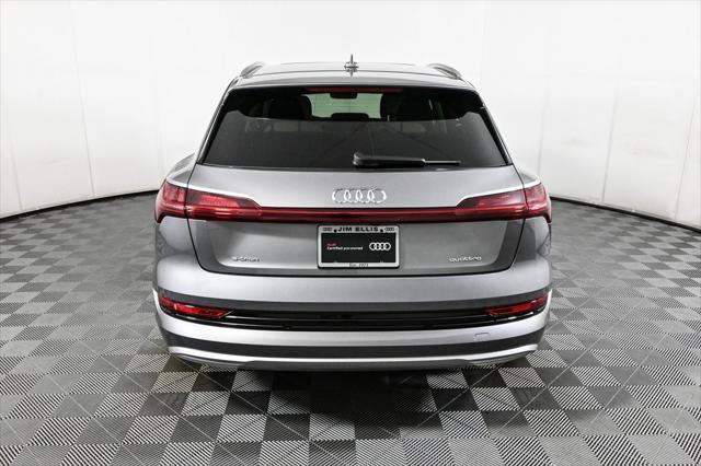 Photo of 2023 Gray Metallic Audi e-tron
